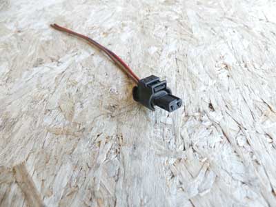 Mercedes Black Connector 2 Pin 2 Wire 2115451328